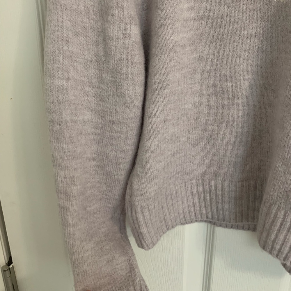 Express ColorBlock Sweater - Picture 3 of 4